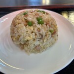 一歩亭 - プラス150円の半チャーハンもコスパ凄い！五目揚げ焼きそばのお供に。