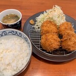 箱根ブーティー - 和豚もち豚のヒレを使ったとてもお肉が柔らかくて美味しい【ヒレカツ】
