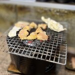 ふれあいの里 - 教育中(背肉のしょうゆニンニク焼き)