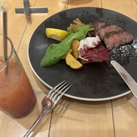 Osteria UVA RARA 横浜 - 