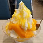 辛發亭 - 新鮮芒果雪片冰（NT$170≒870円）