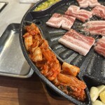 韓国石焼サムギョプサル専門 コッテジ - 