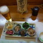 Kamegai - 常連になるとお通しの料理メニューがバラエチィー豊富になります。