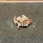 鮨 山口 - 新イカ ゲソ炙り