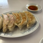 拉麺萬 - 餃子。　もちもち。