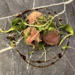 部位ごとに調理法を変える豚肉専門店 グロワグロワ - 