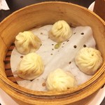 點水樓 - 小龍包