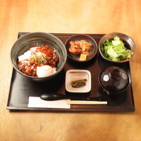 麻婆とうふ丼セット