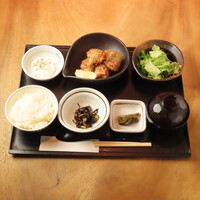 割り下唐揚げ御膳　タルタルソース付き