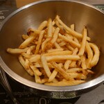 Bistro Régent du Brézet Clermont-Ferrand Aéroport - フレンチフライ