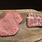 焼肉レストラン ROINS - 