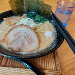 一合舎 - 醤油豚骨ラーメン1