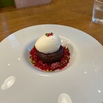 バニラビーンズ みなとみらい本店 - フォンダンショコラ（引き）