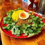 ラッキー - パクチーキーマカレー