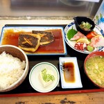 定食・中華そば 万ぷく食堂 - 