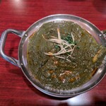 サンティ - ほうれん草チキン　カレー大盛り
