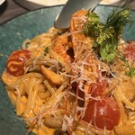Oyster bar & Bistro Wharf 有楽町 - 