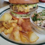 ザ・コーナー ハンバーガー＆サルーン - 