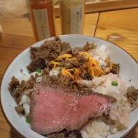 すき焼きと牛まぶし ももしき - 