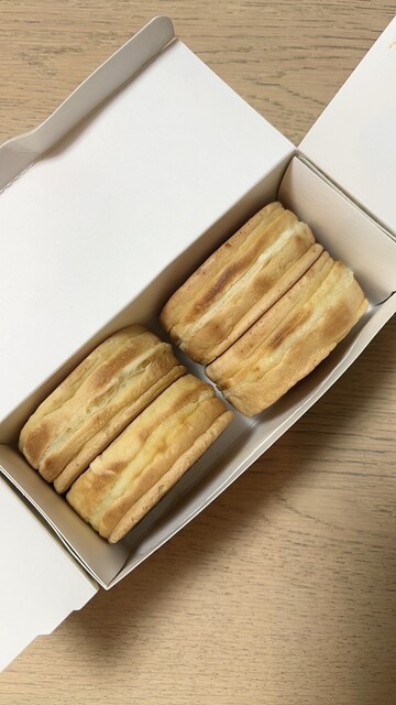 御座候  御座候 新大阪駅店 （ござそうろう） - 新大阪/たい焼き・大判