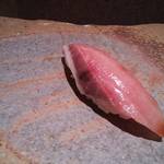 鮨 さいとう - イナダ（？）