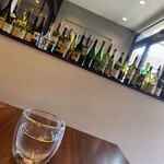 塊肉 石窯焼 肉's Kitchen きたうち - 綺麗な店内。