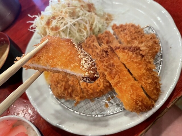 薩摩 茶美豚 とんかつ 花 （サツマ チャーミートン トンカツ ハナ