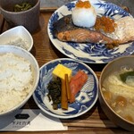 下北六角 - 