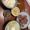 炭焼牛たん東山　 博多大丸店