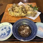 御蕎麦処 鬼笑庵 - 舞茸のてんぷら