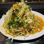 横浜 青葉餃子 - 豚キャベツ辛味味噌ダレ　2014.09