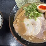 らーめん 与七 - 