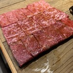 焼肉ホルモン 風土. - 四角のプレートに乗ったシャトー盛り合わせが美しい！
