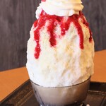 かき氷削太郎 - 【2025.08】ピスタチオラズベリー(税抜1,700円)
