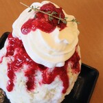 かき氷削太郎 - 【2025.08】ピスタチオラズベリー(税抜1,700円)
