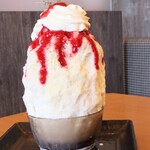 かき氷削太郎 - 【2025.08】ピスタチオラズベリー(税抜1,700円)