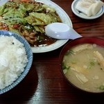 知味苑 - 肉キャベツ味噌炒め定食