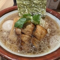 魚菜由良 鼎 - 