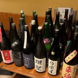 日本各地の銘酒を揃えております！