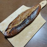 フランスベ－カリー - 超高額『バン・ド・カンパーニュ（ハーフサイズ）』４３２円