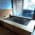 料理旅館 奥飛騨山草庵 饗家 - 檜の湯