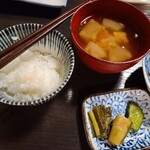 御宿伊勢屋 - ご飯と味噌汁は、コースの最後に書いてありましたが、お願いして最初から出していただきました