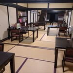 御宿伊勢屋 - 部屋から奥の階段を降りてすぐが食堂です