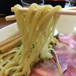 あいつのラーメン かたぐるま - つけ麵の平打ち麺