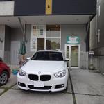 ポルトボヌール - 駐車場は裏にあります。