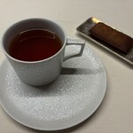 TACUBO - 紅茶と焼きたてフィナンシェ