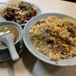 龍朋 - チャーハン大¥1,200