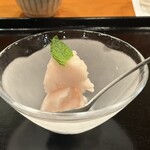 栗天 - 甘さ控えめな桃のシャーベット☆