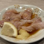 和風もつ料理 あらた - ミノは新鮮すぎて美味しかった。生姜との相性も◎