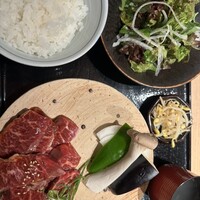 純和牛焼肉 無限亭。 - 